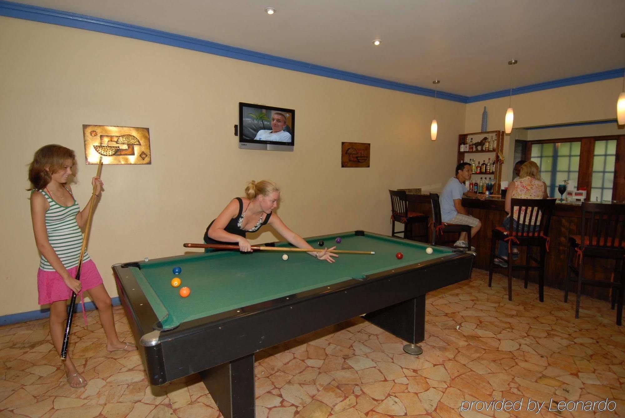Toby'S Resort Монтего Бей Екстериор снимка
